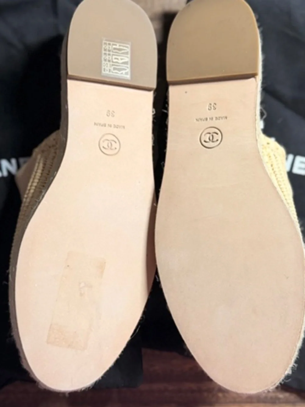 CHANEL Espadrilles Cream w Black Toe Size 39/US 9 Brand New, Never Worn